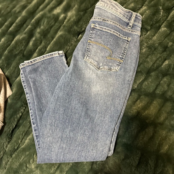 Time and Tru Women's Straight Leg Blue Jeans - Picture 3 of 3